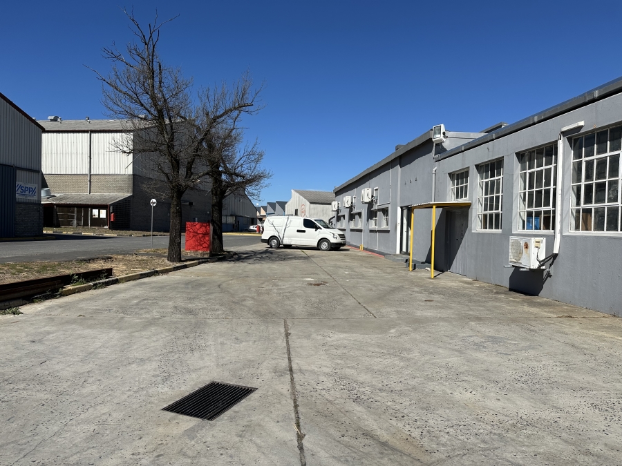 To Let commercial Property for Rent in Dal Josafat Western Cape